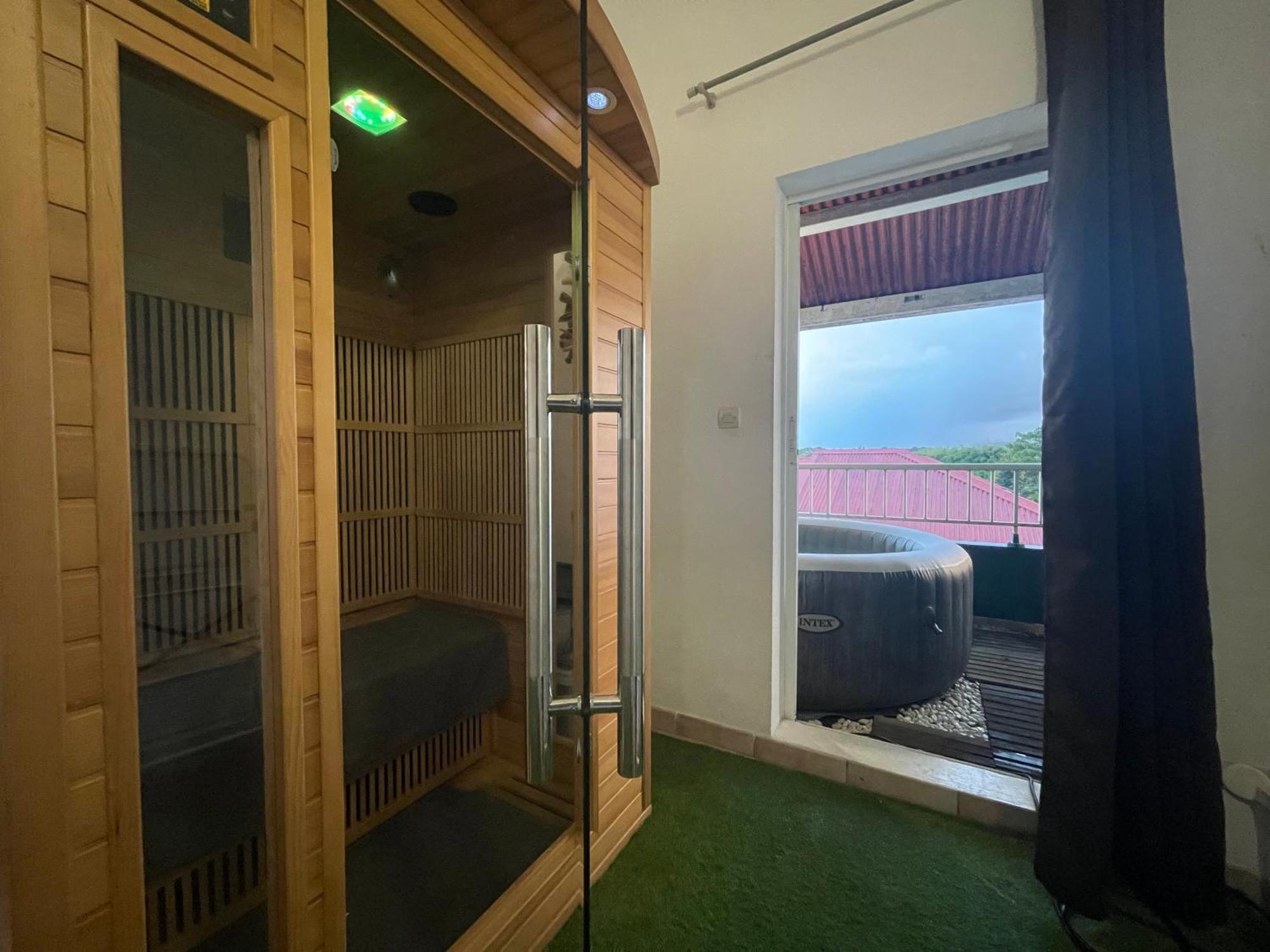 L'Appart Spa Privé, jacuzzi et sauna, accès exclusif Sainte-Rose Esterno foto